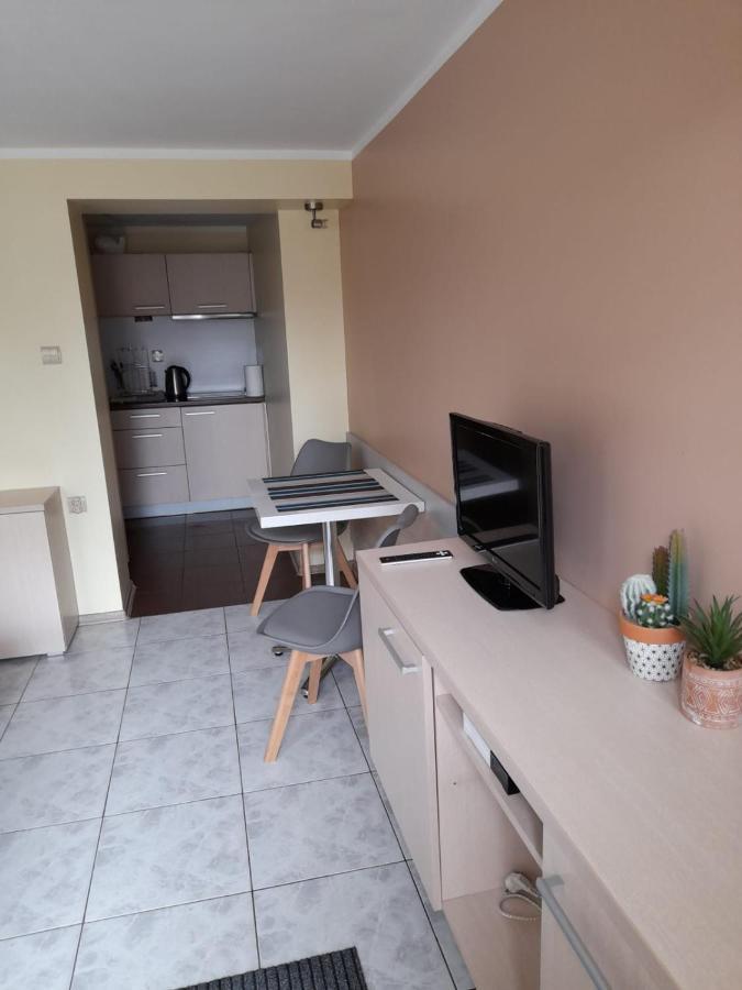 Apartament Jednosci Narodowej Kołobrzeg Exterior foto